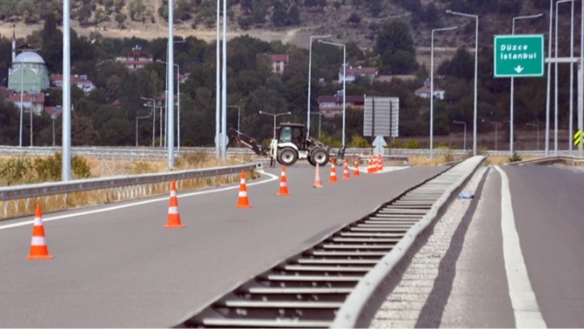 Yola çıkacaklar dikkat! Bakım onarım çalışmaları sürüyor