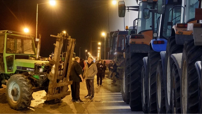 Yunanistan'da yeni bir eylem daha başladı! Haller kapanacak