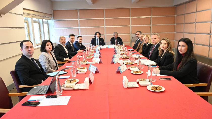 Yüzde 40'ını yetkili acenteler üstleniyor! Seyahat acenteleri hac turizminin tamamına talip