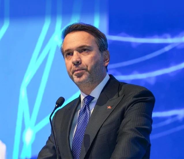 Bakan Bayraktar duyurdu: Türkiye'nin kritik ham maddeler stratejisini yakında açıklayacağız