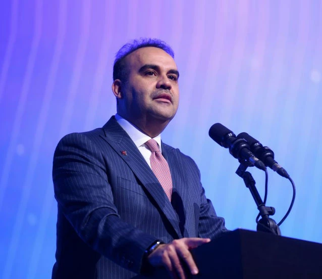 Bakan Kacır'dan küresel ekonomik dönüşüm mesajı: Türkiye oyun kurucu olacak