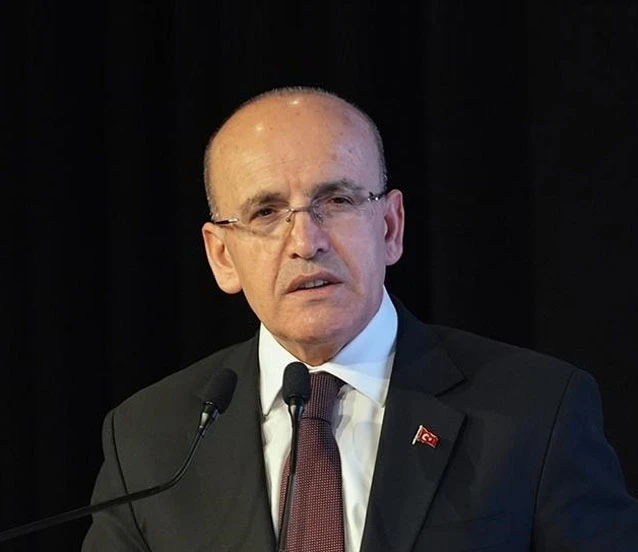 Bakan Şimşek Katar'a gidiyor: Gündemde yatırım, ticaret ve bölgesel işbirliği var
