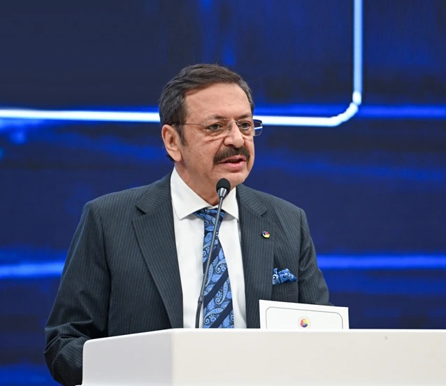 TOBB Başkanı Hisarcıklıoğlu'ndan iklim mücadelesi açıklaması: Seyirci değil kural yazan olalım
