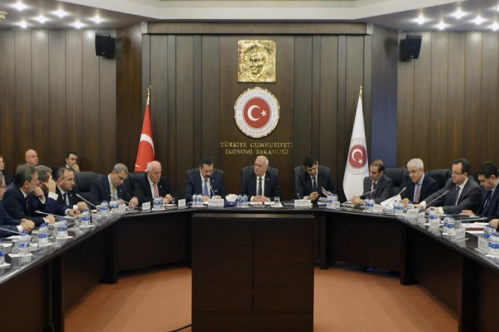 2023'e sanayiciler ve ihracatçılarla yürüyeceğiz 2023'e sanayiciler ve ihracatçılarla yürüyeceğiz