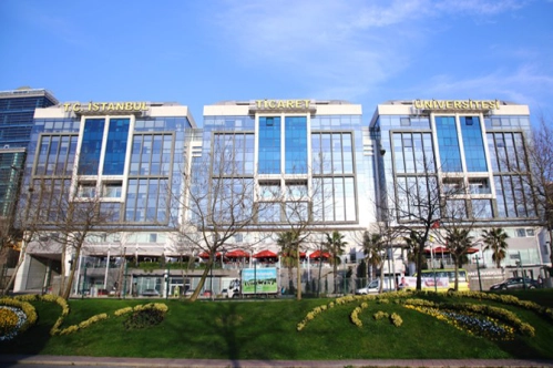 Doktoralı sigortacılar geliyor Doktoralı sigortacılar geliyor