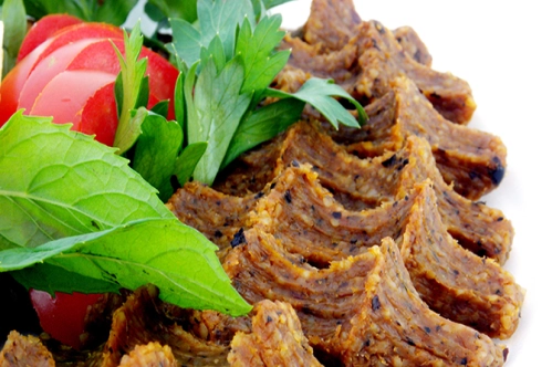 İtalya pizza yerine çiğ köfte yedi İtalya pizza yerine çiğ köfte yedi