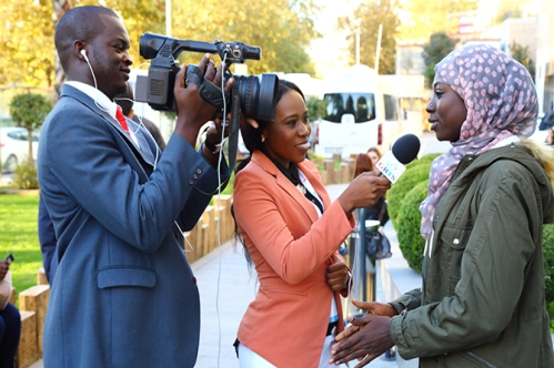 Gambiya televizyonu TİCARET’te Gambiya televizyonu TİCARET’te