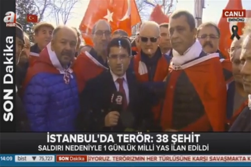 İTO, Beşiktaş'taki alçak terör saldırılarına karşı 'kol kola' yürüdü - A Haber İTO, Beşiktaş'taki alçak terör saldırılarına karşı 'kol kola' yürüdü - A Haber