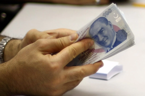 Türk Lirası’nı bayrağımız gibi koruyacağız Türk Lirası’nı bayrağımız gibi koruyacağız