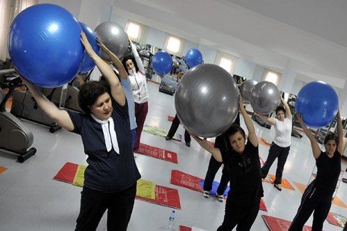 Havalar soğudu spor salonları doldu Havalar soğudu spor salonları doldu
