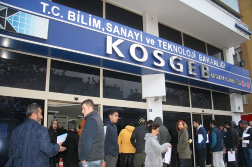 KOSGEB’in 50 bin liralık destek ödemeleri başladı KOSGEB’in 50 bin liralık destek ödemeleri başladı