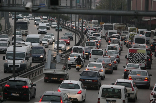 Zorunlu trafik sigortasında SORUNLU DEĞİŞİKLİK Zorunlu trafik sigortasında SORUNLU DEĞİŞİKLİK