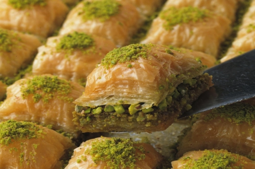 Baklavanın tadı merdiven altında kaçıyor Baklavanın tadı merdiven altında kaçıyor