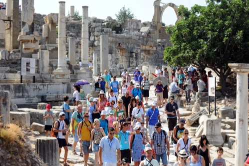 Turiste ‘kral’ ağırlama Turiste ‘kral’ ağırlama