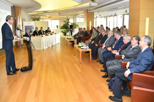 Ekonomiyi sevdiren hocamızı andık Ekonomiyi sevdiren hocamızı andık