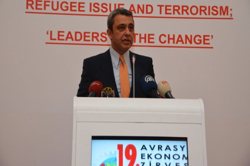 Çağlar: Türkiye, Avrasya için büyük bir fırsat Çağlar: Türkiye, Avrasya için büyük bir fırsat