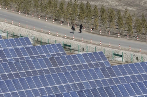 Yağmur damlalarını enerjiye dönüştürüyor Yağmur damlalarını enerjiye dönüştürüyor