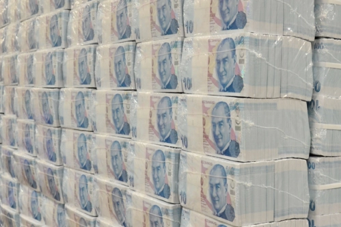 Bütçede 5 ayda 9.1 milyar TL fazla Bütçede 5 ayda 9.1 milyar TL fazla