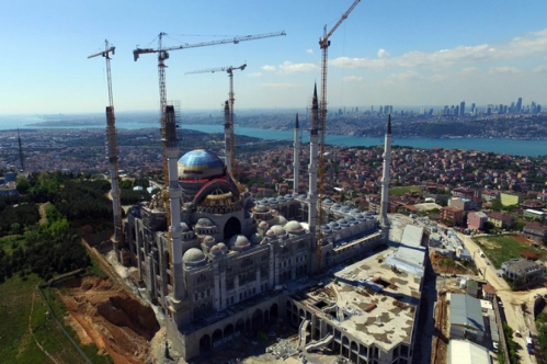 Çamlıca Camisi Kadir Gecesi’ne yetişecek Çamlıca Camisi Kadir Gecesi’ne yetişecek