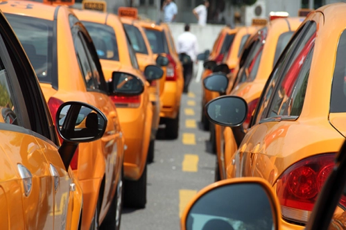 Kilometre başına 2.10 liraya çıktı Kilometre başına 2.10 liraya çıktı