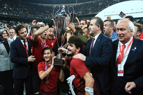 Tanıtıma da katkı yaptılar Tanıtıma da katkı yaptılar