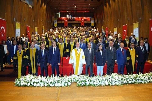Eğitimde yeniliklerle 17. yıl gururu Eğitimde yeniliklerle 17. yıl gururu