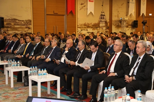 Ruhsatta zorluğun faturası ekonomiye çıkıyor Ruhsatta zorluğun faturası ekonomiye çıkıyor