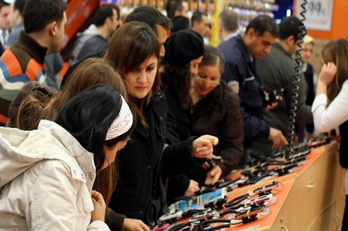Cepteki telefonun 2 milyonu yerli Cepteki telefonun 2 milyonu yerli