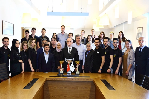 TİCARET’e büyük gurur TİCARET’e büyük gurur