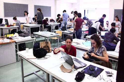 Yeni ürünler geliştirip hayatı kolaylaştırıyorlar Yeni ürünler geliştirip hayatı kolaylaştırıyorlar