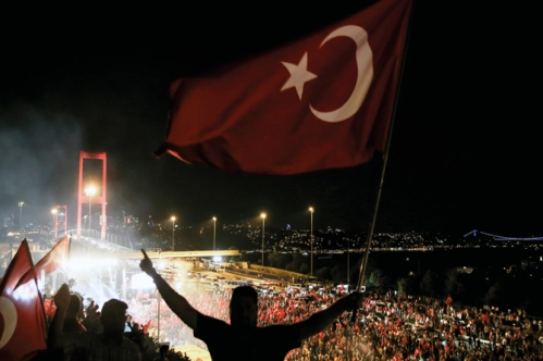 İTO ve AA iş birliğiyle Demokrasinin Zaferi 15 Temmuz fotoğraf sergisi İTO ve AA iş birliğiyle Demokrasinin Zaferi 15 Temmuz fotoğraf sergisi
