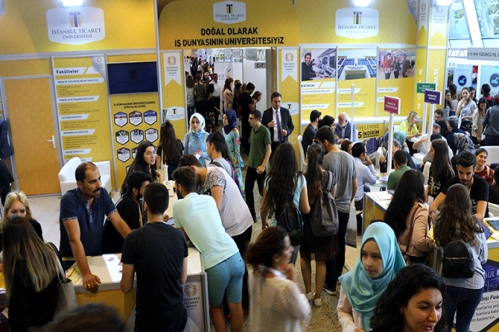 10 bin aday tanıtım ve tercih için geldi 10 bin aday tanıtım ve tercih için geldi