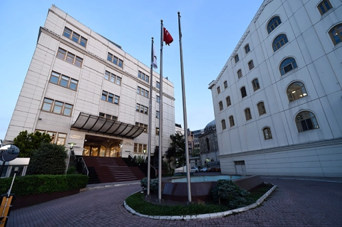 Yabancı yatırımcıya İTO’dan ofis desteği Yabancı yatırımcıya İTO’dan ofis desteği