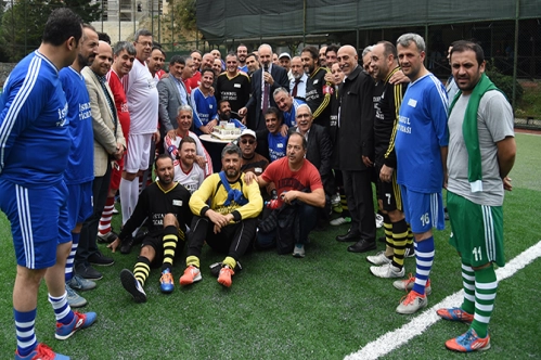 İTO Futbol Turnuvası’nda heyecan başladı İTO Futbol Turnuvası’nda heyecan başladı
