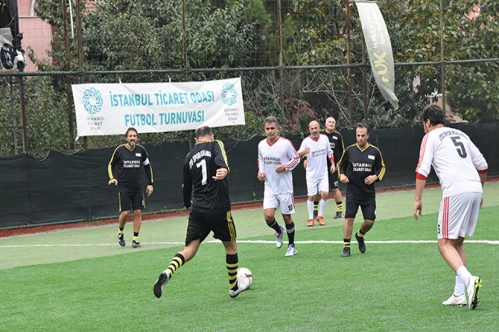 İTO Spor futbol turnuvasında ikinci hafta heyecanı İTO Spor futbol turnuvasında ikinci hafta heyecanı