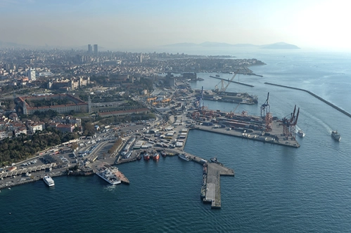 İstanbul, ihracatta tek başına 78 ili geride bıraktı İstanbul, ihracatta tek başına 78 ili geride bıraktı