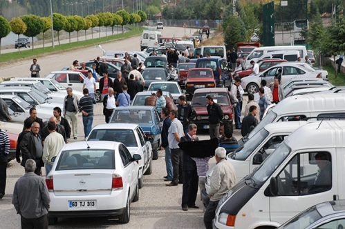 İkinci el oto satıcılarına yetki belgesi uyarısı İkinci el oto satıcılarına yetki belgesi uyarısı