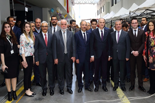 Havacılığın devleri öğrencilerle buluştu Havacılığın devleri öğrencilerle buluştu