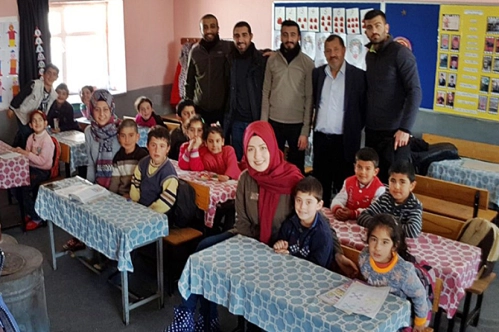 Erzurum’a ‘kardeş eli’ uzandı Erzurum’a ‘kardeş eli’ uzandı