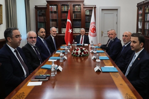 İTO’dan TBMM Başkanı Yıldırım’a ziyaret İTO’dan TBMM Başkanı Yıldırım’a ziyaret