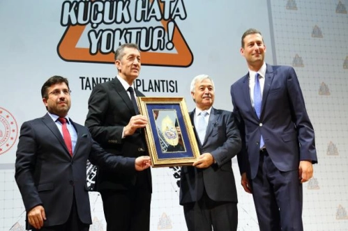 trafikte küçük hata yoktur projesi ile 8 ayda 70 bin çocuğa eğitim trafikte küçük hata yoktur projesi ile 8 ayda 70 bin çocuğa eğitim