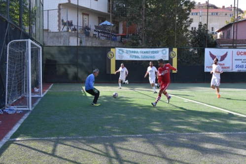 İTO futbol turnuvasında heyecana devam İTO futbol turnuvasında heyecana devam