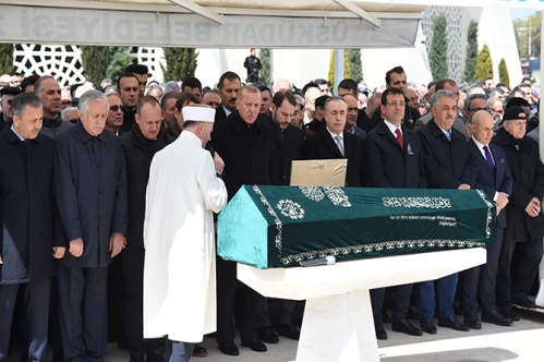 Atalay Şahinoğlu, son yolculuğuna uğurlandı Atalay Şahinoğlu, son yolculuğuna uğurlandı