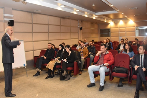 İhracata ilk adımı atacak 20 KOBİ seçildi İhracata ilk adımı atacak 20 KOBİ seçildi