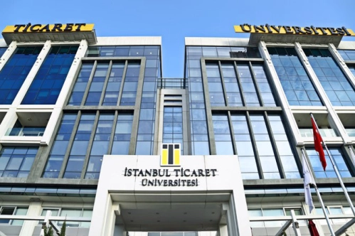 İstanbul Ticaret Üniversitesi mütevelli heyet başkanı Öztürk Oran: ‘TİCARET’i tercih edenler çok isabetli seçim yaptılar’ İstanbul Ticaret Üniversitesi mütevelli heyet başkanı Öztürk Oran: ‘TİCARET’i tercih edenler çok isabetli seçim yaptılar’