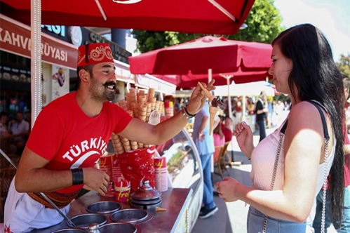 Türkiye’de en çok Alman turist harcıyor Türkiye’de en çok Alman turist harcıyor