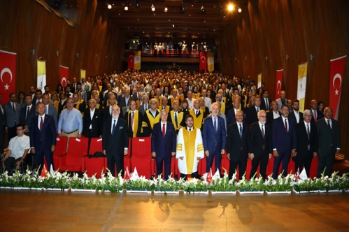 19. Akademik Yıla görkemli başlangıç 19. Akademik Yıla görkemli başlangıç