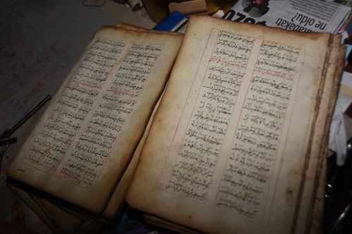 Kitap doktorluğu yeniden aramızda Kitap doktorluğu yeniden aramızda