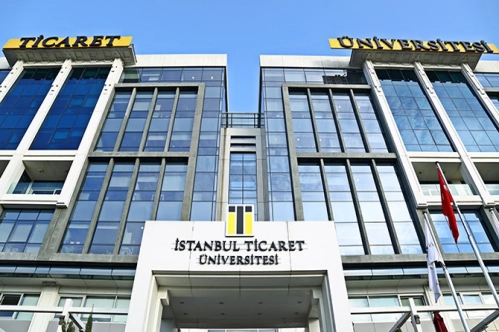 Brunel Üniversitesi ile üç yıllık işbirliği Brunel Üniversitesi ile üç yıllık işbirliği