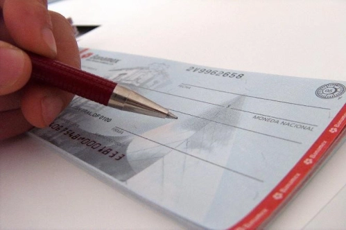 Bankalara dokuz ayda 10.4 milyon çek ibraz edildi Bankalara dokuz ayda 10.4 milyon çek ibraz edildi